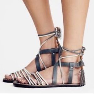 Free People Willow Sandal ✌️
